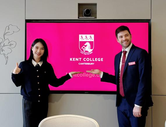 INSIDE HOPE - Photo news of March